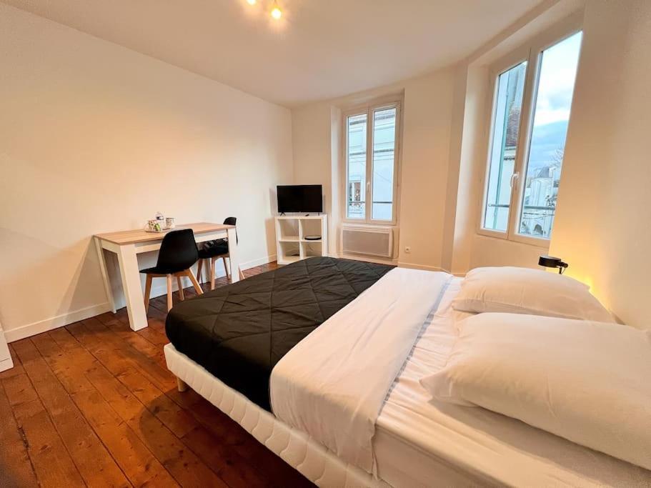 Appartement Maciet 2- Centre Ville Meaux-Gare-Disney Εξωτερικό φωτογραφία